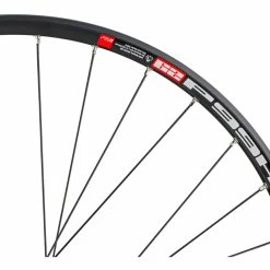 Bc Basic Urban Shutter Precision/XT Disc Center Lock 28" Laufradsatz -Fulcrum Verkäufe 192826