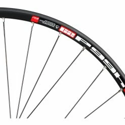 Bc Basic Urban XT Disc Center Lock 28" Laufrad 12 Bc Basic Urban XT Disc Center Lock 28" Laufrad -Fulcrum Verkäufe 271915