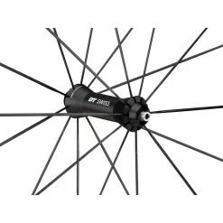 Dt-swiss P 1800 SPLINE® 23 Laufradsatz 11 Dt-swiss P 1800 SPLINE® 23 Laufradsatz -Fulcrum Verkäufe 305500