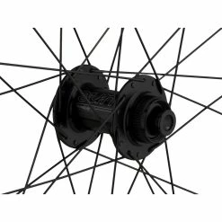 Tune Crosser Endurance Disc Center Lock Carbon 28" Laufradsatz 10 Tune Crosser Endurance Disc Center Lock Carbon 28" Laufradsatz -Fulcrum Verkäufe 318617