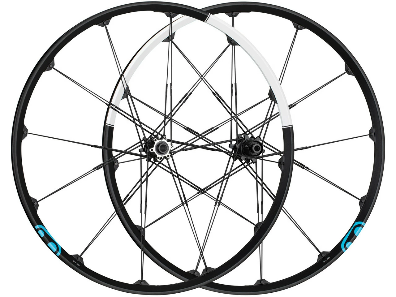 Crankbrothers Zinc 3 Disc 6-Loch Laufradsatz 3 Crankbrothers Zinc 3 Disc 6-Loch Laufradsatz