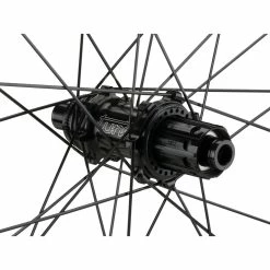 Tune Schwarzbrenner 45 Disc Skyline Center Lock Carbon 28" Laufradsatz -Fulcrum Verkäufe 374137