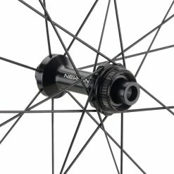 Newmen Advanced SL R.80 Streem Disc Center Lock Carbon 28" Laufradsatz -Fulcrum Verkäufe 453444