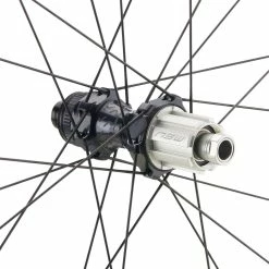 Campagnolo® Levante Carbon Disc Center Lock 28" Laufradsatz 15 Campagnolo® Levante Carbon Disc Center Lock 28" Laufradsatz -Fulcrum Verkäufe 474470